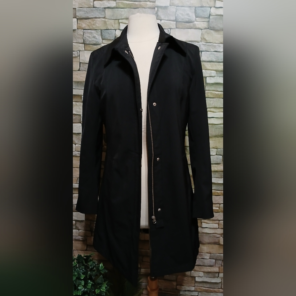 Like New L8 Medium Womens Classic Black Trench Coat
